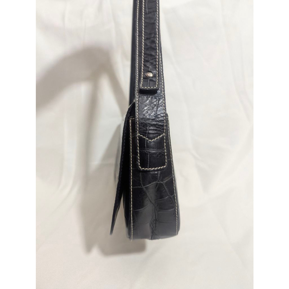 Dooney & Bourke Vintage Croco Black Embossed Shoulder Bag - Picture 5 of 16